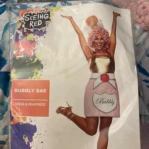 Bubbly Bae Halloween Costume